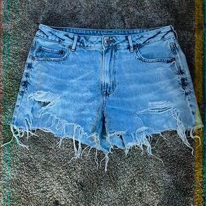 American Eagle size 12 shorts